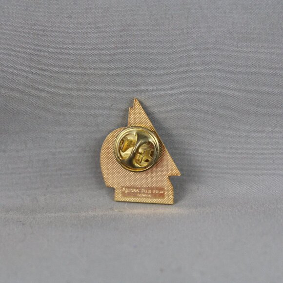 Vintage Sailing Pin - America's Cup 1987 Fuji Film - Celluloid Pin - Picture 2 of 3